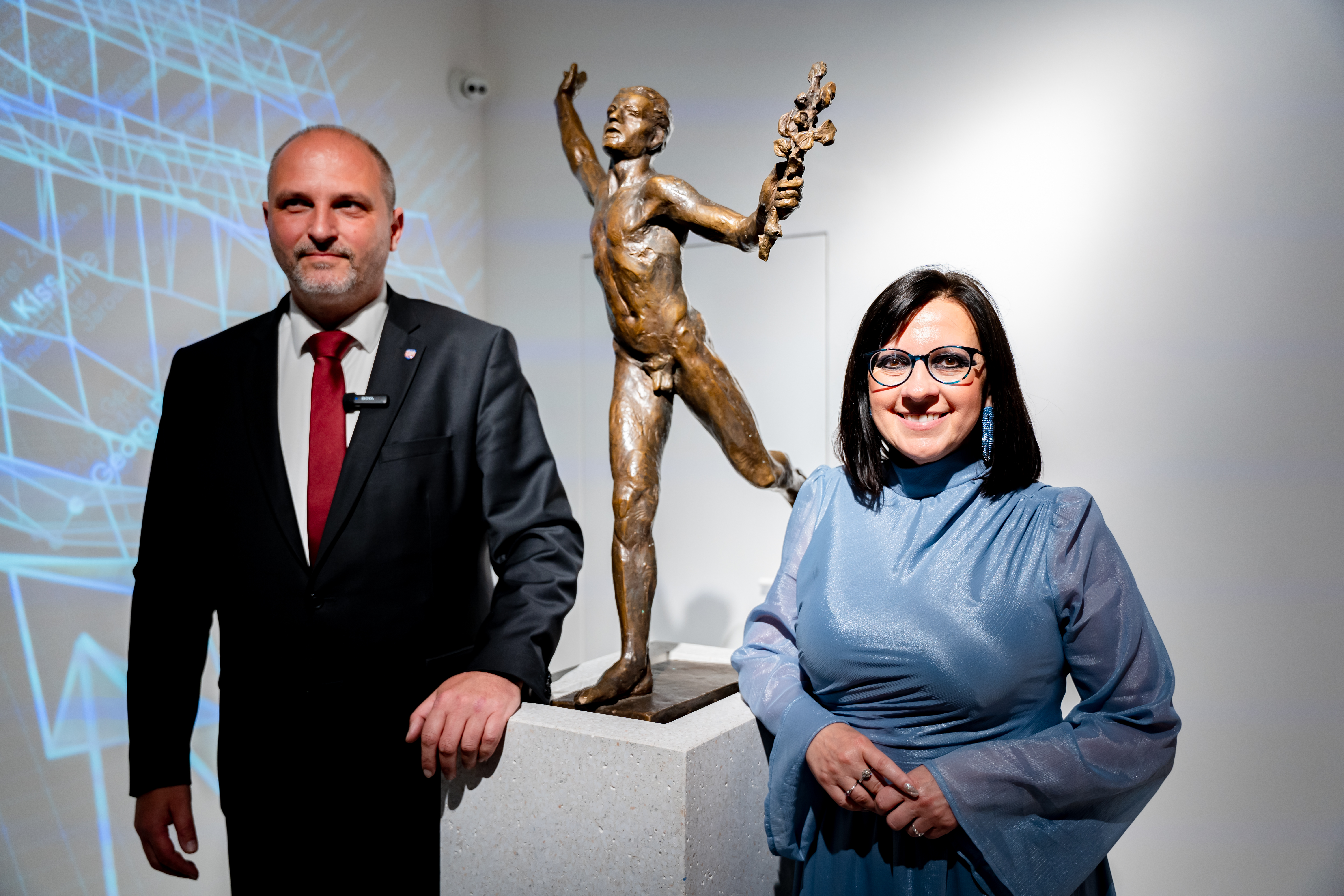 Slavnostne otvorenie stalej expozicie Medzinarodneho maratonu mieru-23